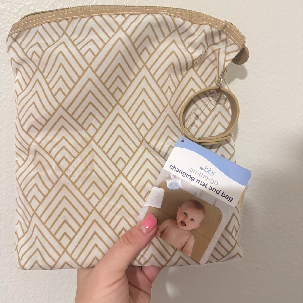 On-the-Go Changing Mat and Bag